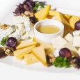 Сырная тарелка: армянские сыры